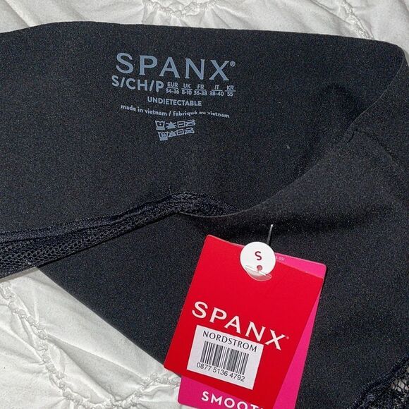 SPANX Undie-tectable® Lace Hi-Hipster Panty New Size Small Black - Picture 6 of 6